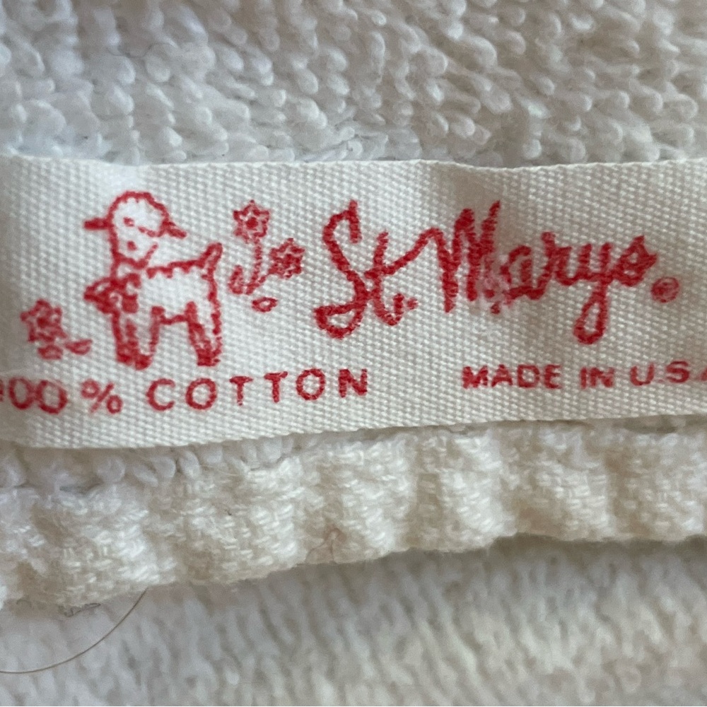 Vtg 1971 Barbie & Mod Friends hand towel 100% cotton vintage St. Mary’s mod sqad - Picture 2 of 2
